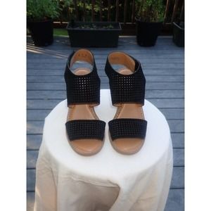 WOMEN FrancoSarto Heels Black Sz 7